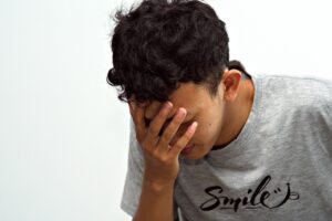 うつとストレスを軽減するホルモンコントロールの方法は？