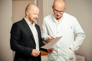 心理カウンセリングと薬を併用する際のうつへの注意点は？