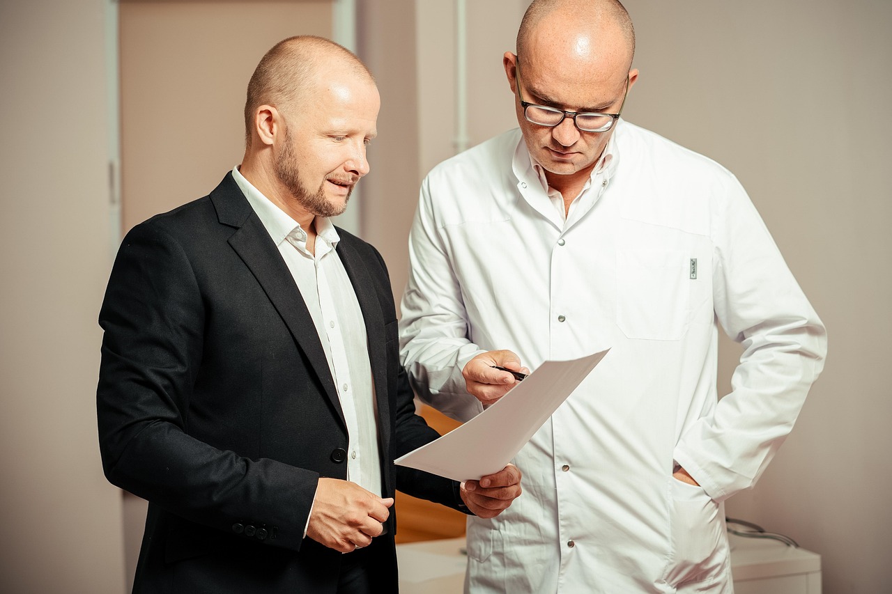 心理カウンセリングと薬を併用する際のうつへの注意点は？