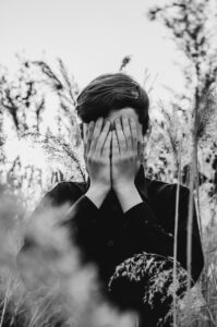 うつや不安を抱える私を家族が理解してくれない時の対処法は？